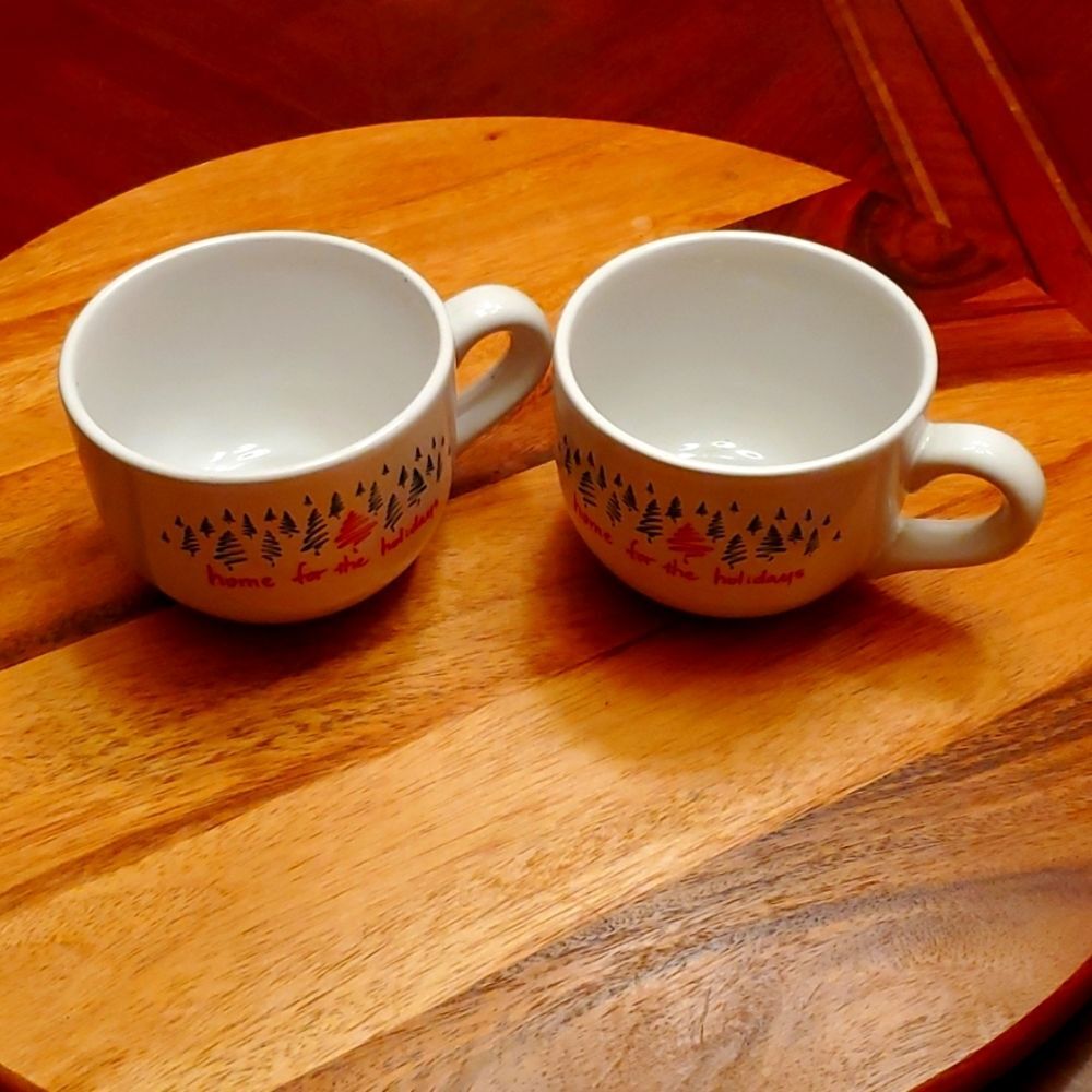 2 Home for the Holidays mugs